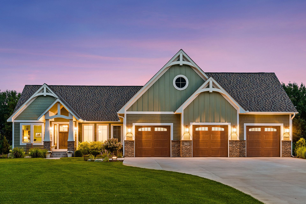 651 Shore Acres Front